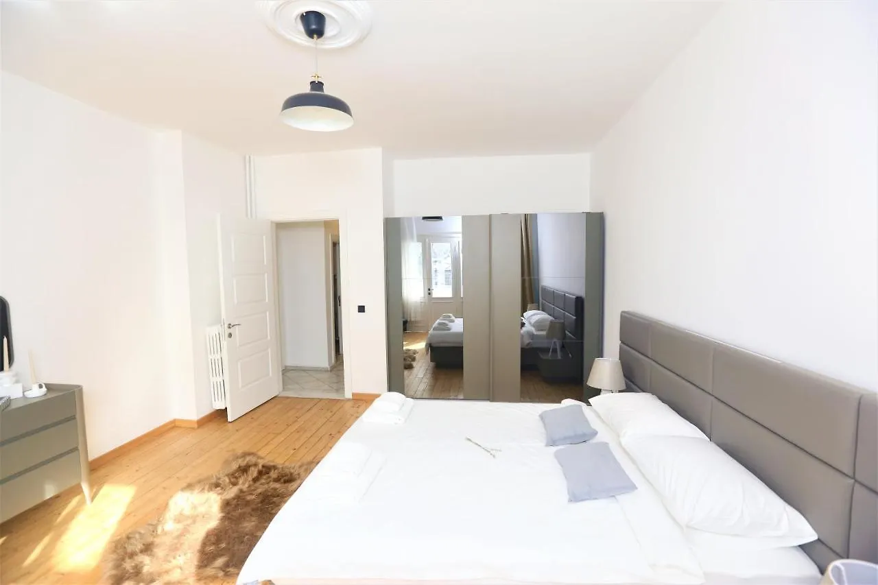 Luxury 4 Bedroom Apt At Nisantasi Istanbulská provincie 0*,